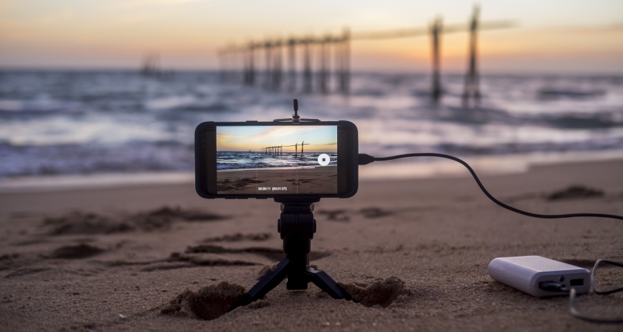 nagrywanie timelapse na plaży smartfonem